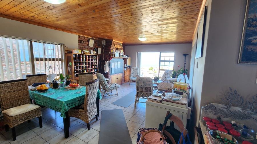 4 Bedroom Property for Sale in Dana Bay Western Cape